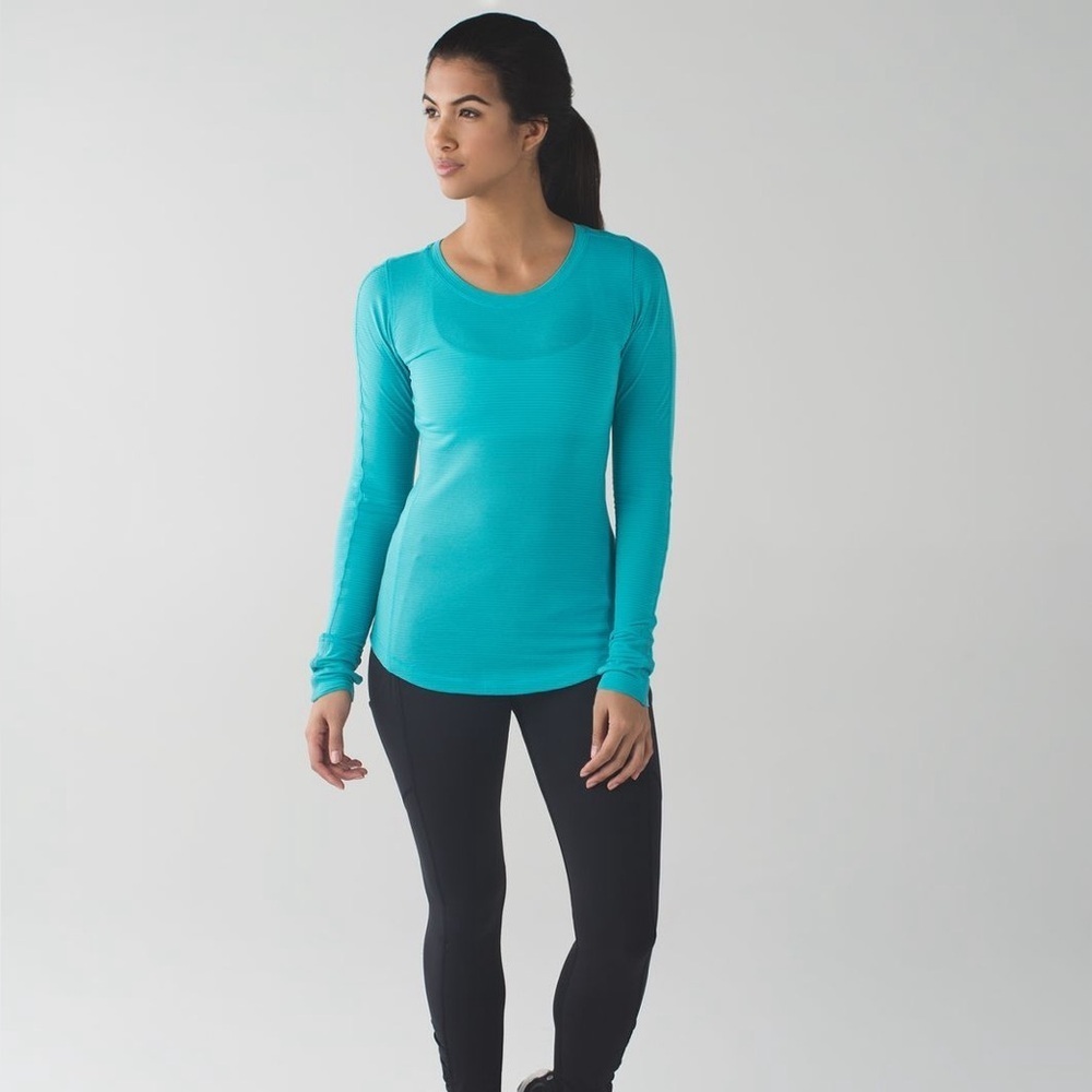 lululemon 5-mile long sleeve sz 6